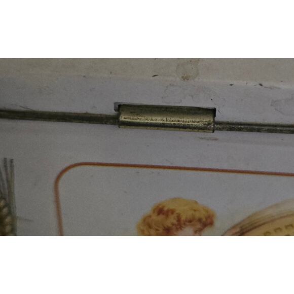 Vintage 1990 Washburn's Gold Medal Flour Tin Recipe Box - Picture 5 of 11